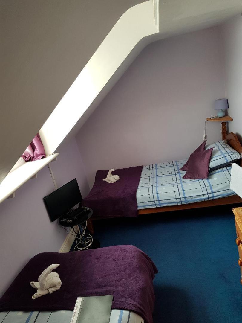 וויימות' Molyneux Guesthouse מראה חיצוני תמונה